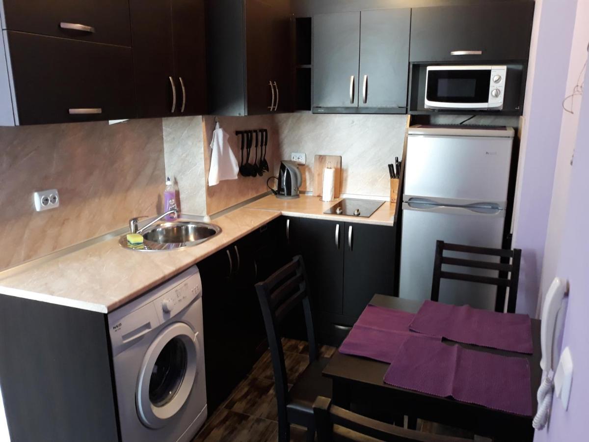 Studio-Pomorie Luaran gambar
